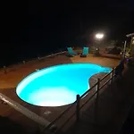 別荘 Roulotte Manoe *